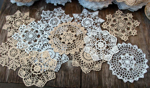 Elesa Miracle 7 Inch 4pc Handmade Round Crochet Cotton Lace Table Placemats Doilies Value Pack, Mix, Beige (4pc-7 Inch Beige)
