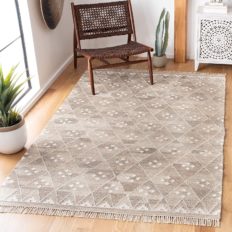 SAFAVIEH Natural Kilim Collection Area Rug - 9' x 12', Natural & Ivory, Handmade Moroccan Boho Tribal Wool & Viscose, Ideal for High Traffic Areas in Living Room, Bedroom (NKM316B)
