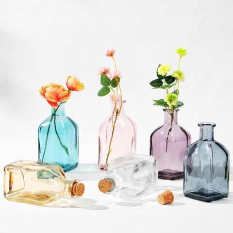Dandat 12 Pcs Assorted Clear Glass Bottle with Cork 9.8 oz Vintage Glass Jar Decorative Glass Vase Reusable Storage Containers Suitable for Wedding Favor Baby Shower Favor Party Favor DIY Crafts